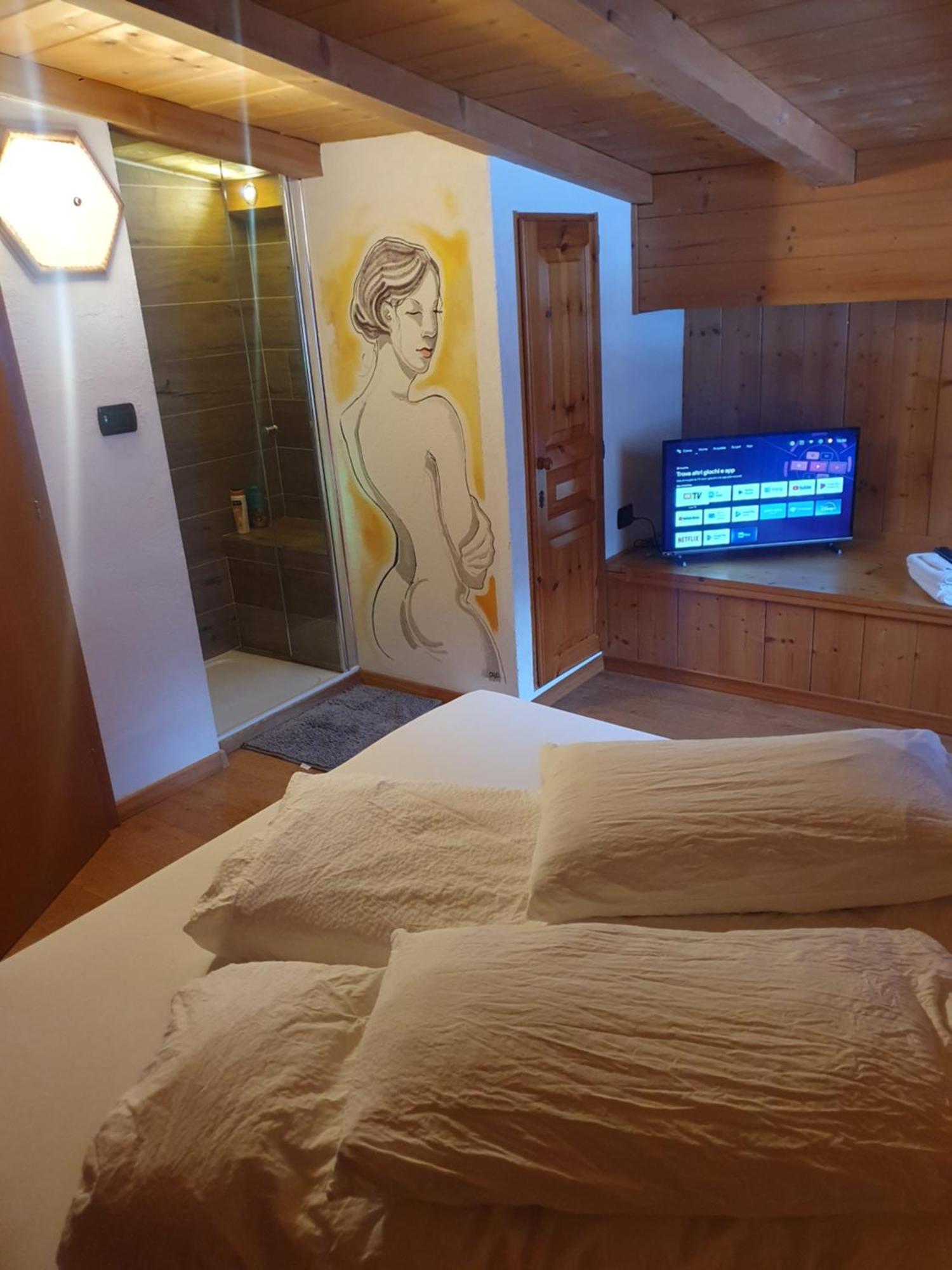 Casa Claudio-Appartamenti In Centro Кампителло-ди-Фасса Экстерьер фото